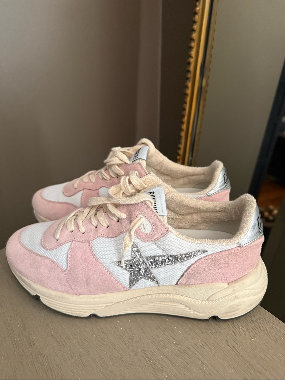 Golden Goose Pink and white runner